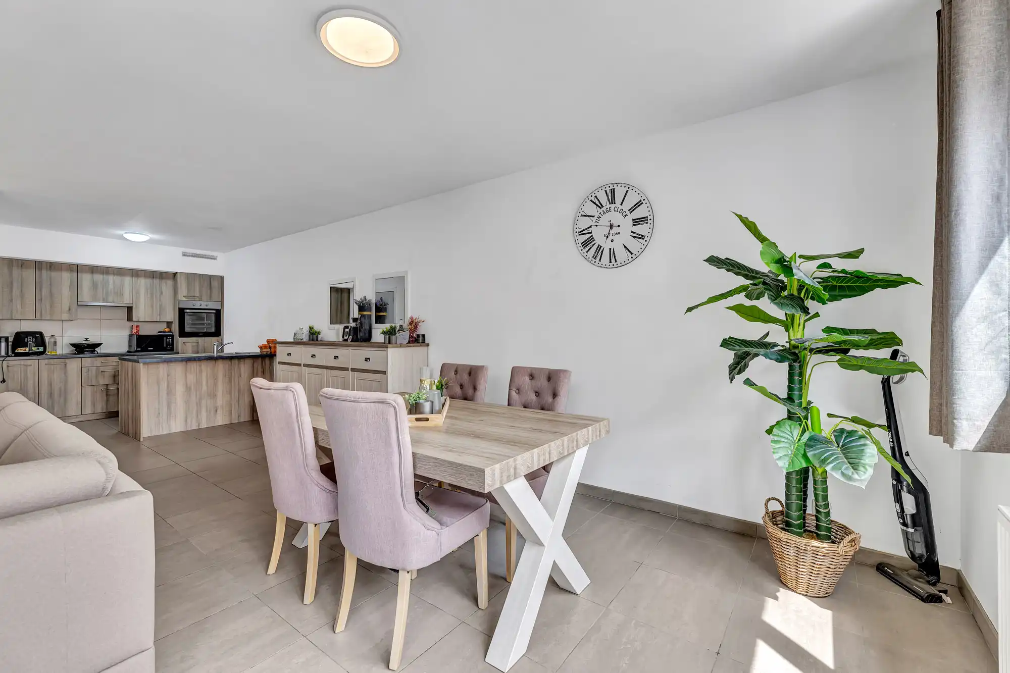 2-slaapkamer app met staanplaats in hartje Ninove foto 4