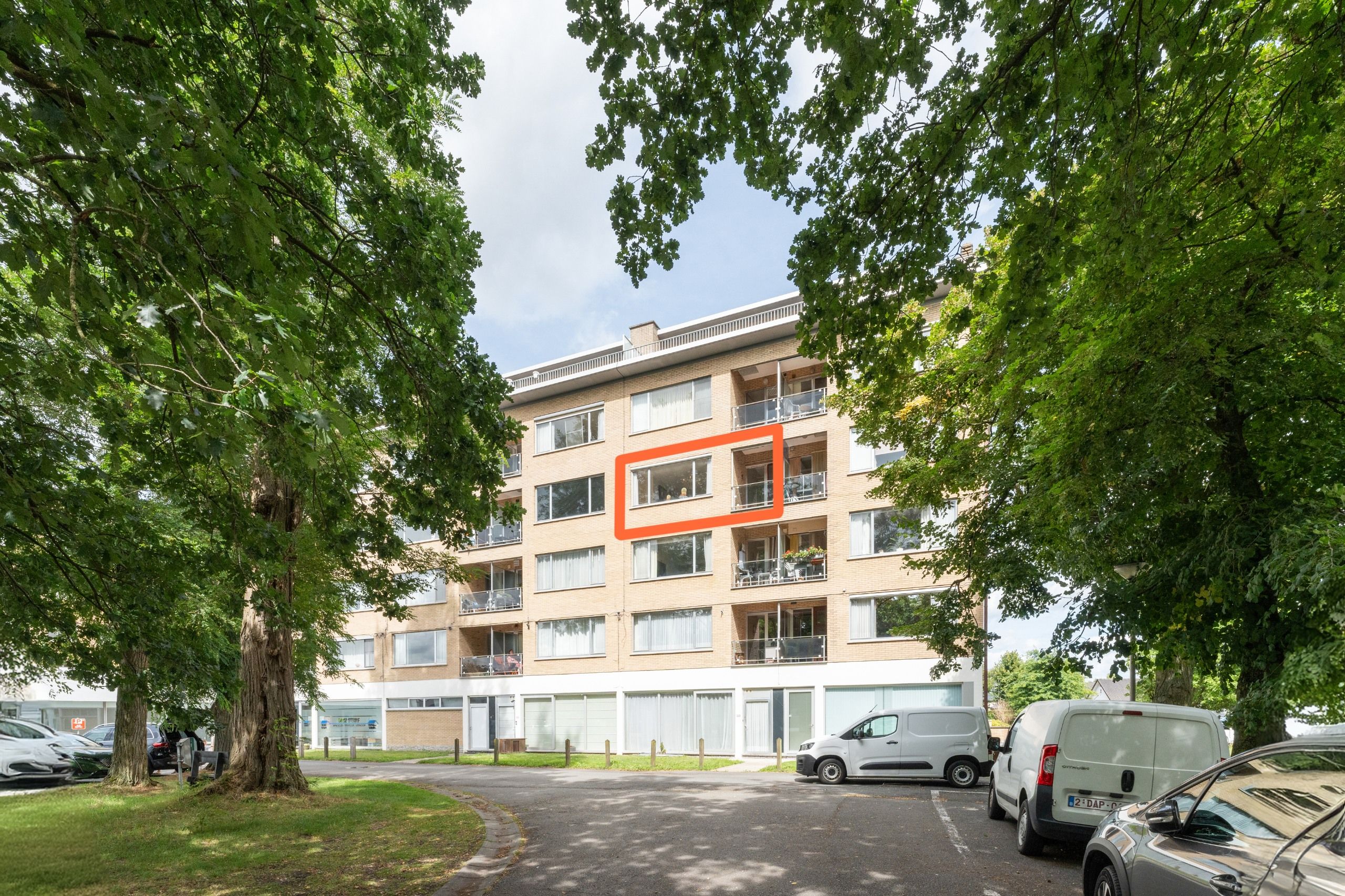 Gezellig en instapklaar appartement van 87m2 in residentie Iris foto 12