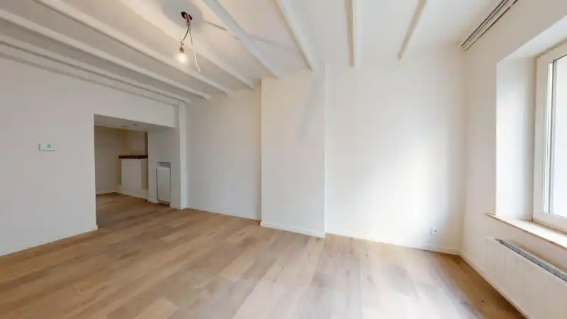Instapklare vernieuwde woning van 115m² met koer-terras 18m² foto 4