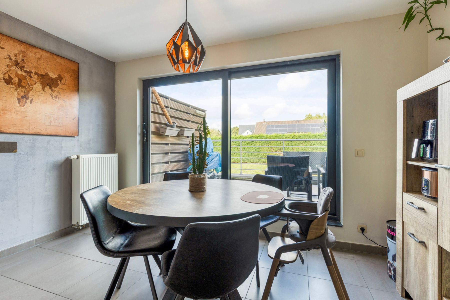 Instapklaar appartement met 3 slaapkamers en terras foto 6