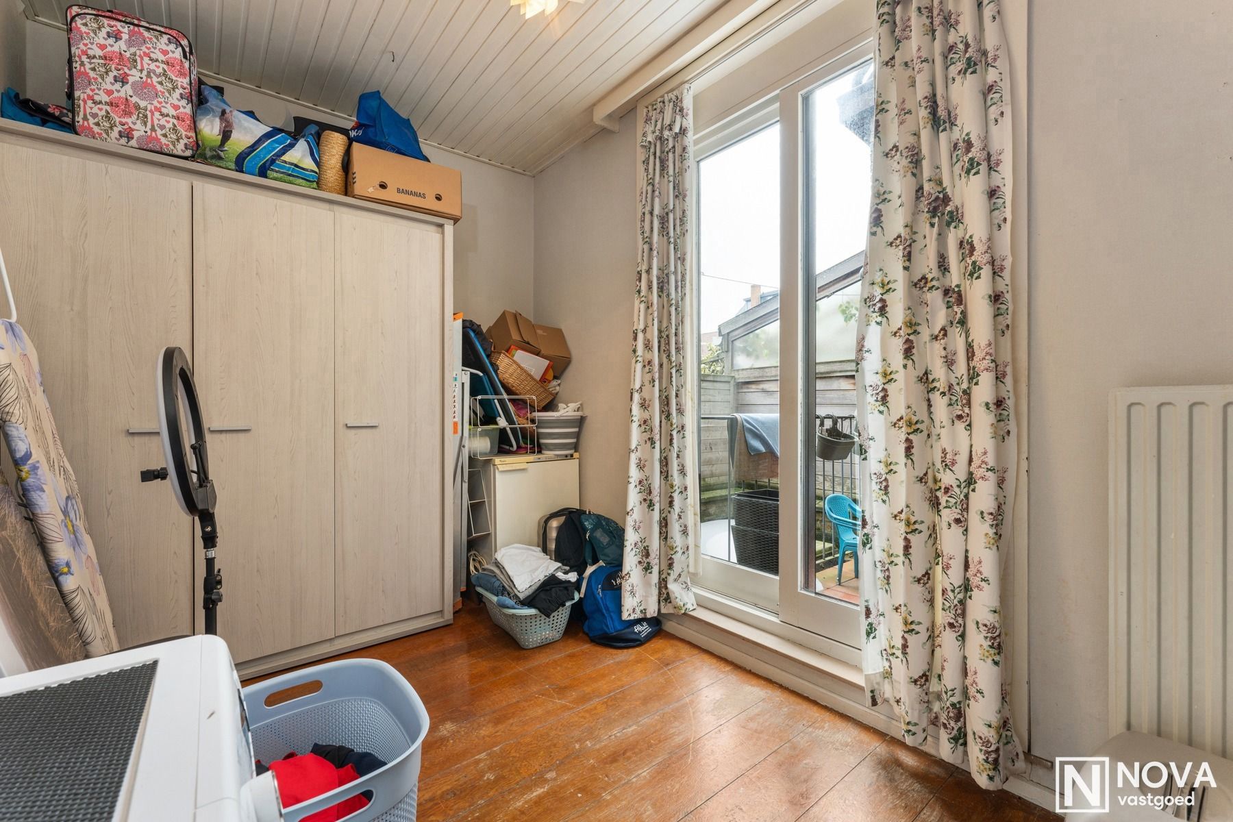 Ruim en lichtrijk duplex-appartement aan de kerk foto 8