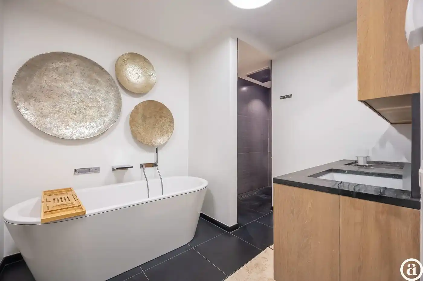 Exclusieve mezzanine met panoramisch zeezicht (406m²). foto 24