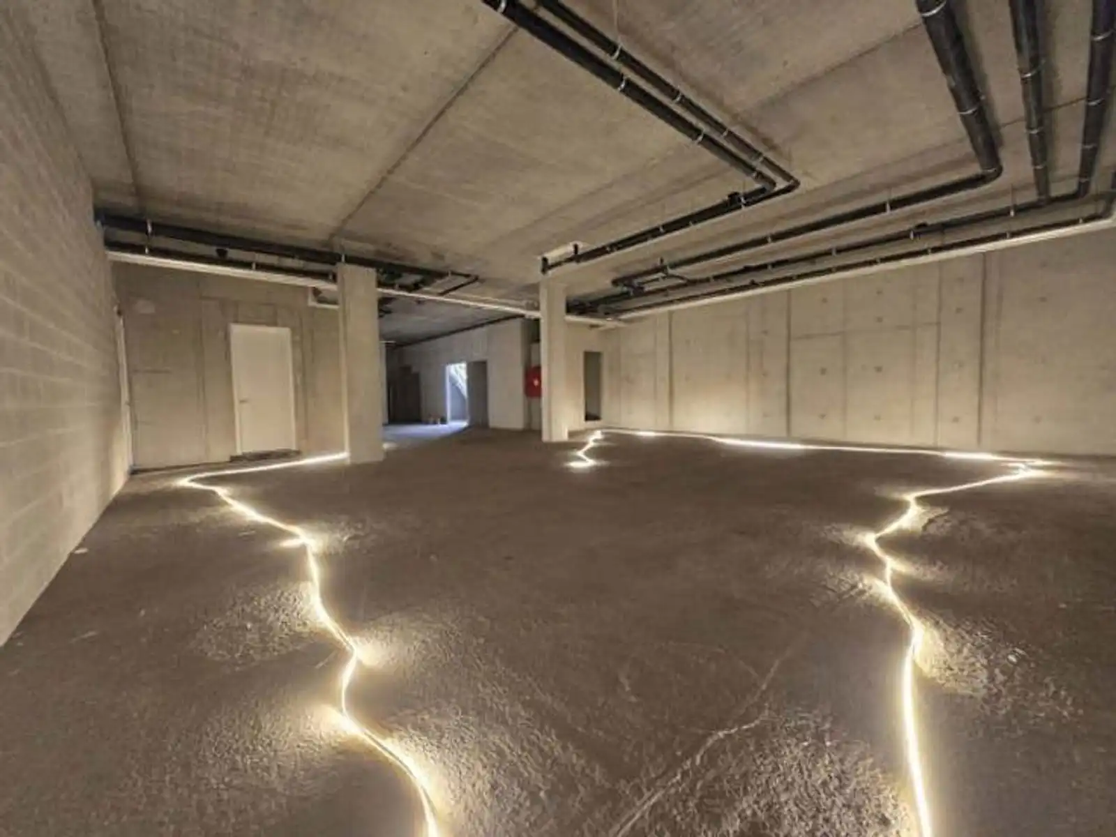 Nieuwbouw polyvalente ruimte 666 m² in Antwerpen foto 11
