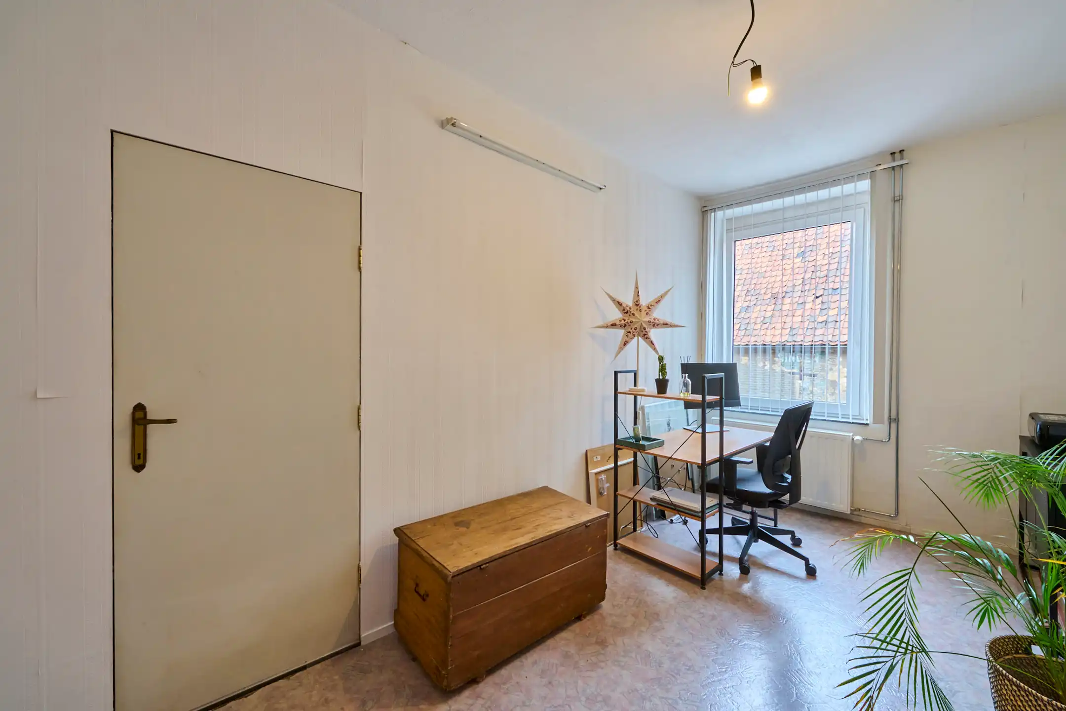 Gerenoveerde energiezuinige stadswoning + polyvalente ruimte foto 12