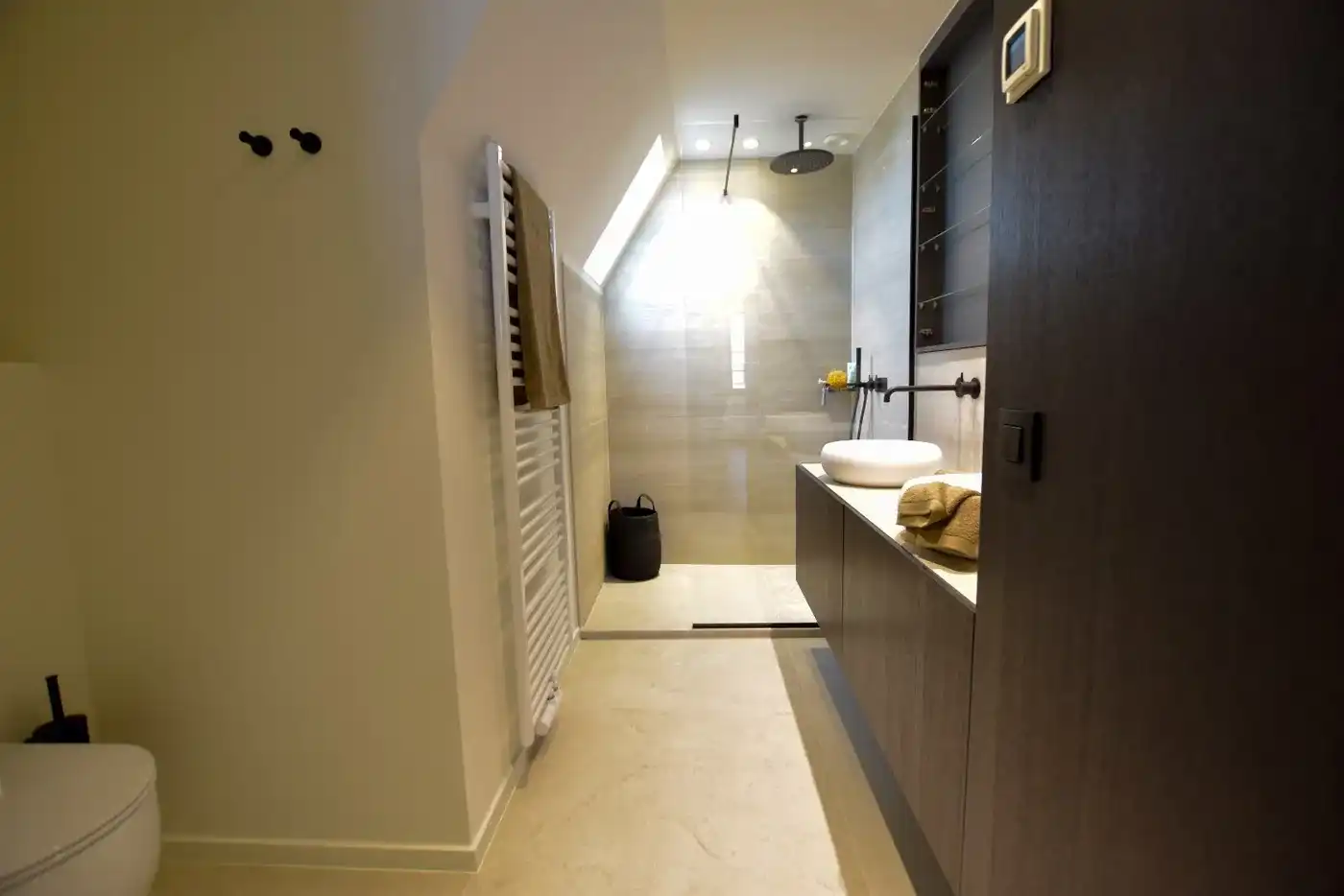 Compleet gerenoveerde villa aan de rand van het Zoute. foto 18