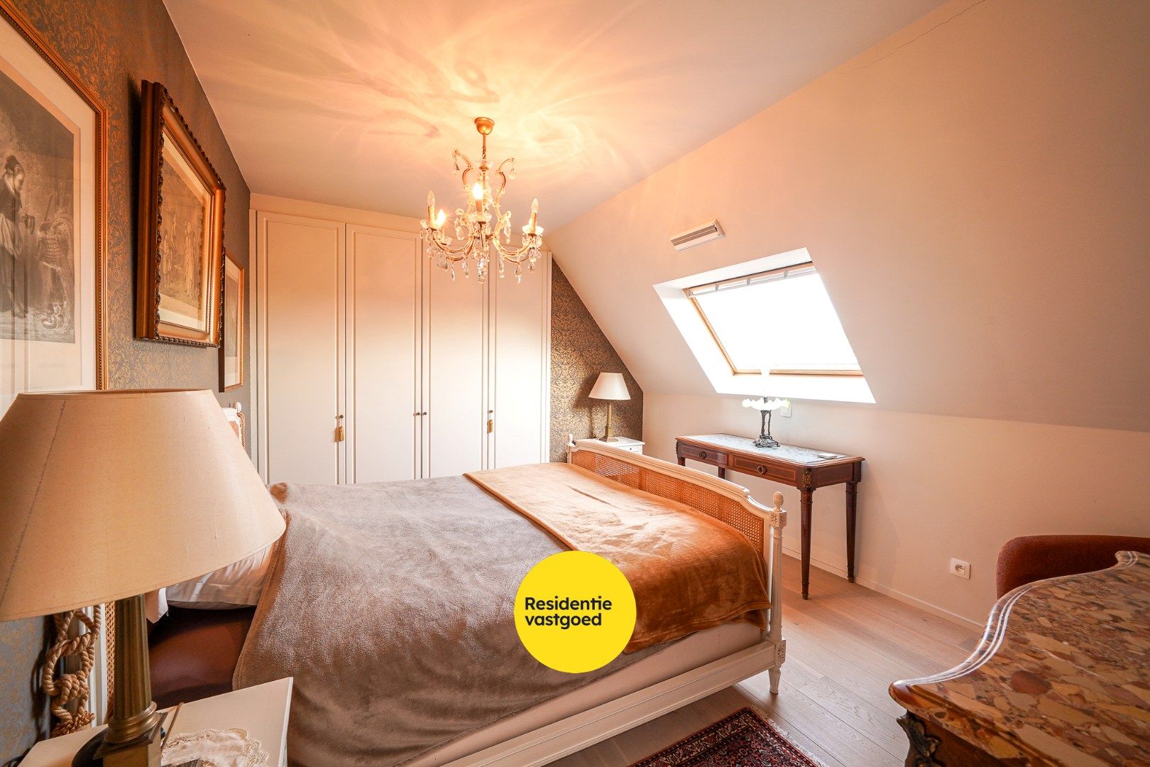 Recent duplex-appartement met open zicht op de vaart in Oudenburg foto 18