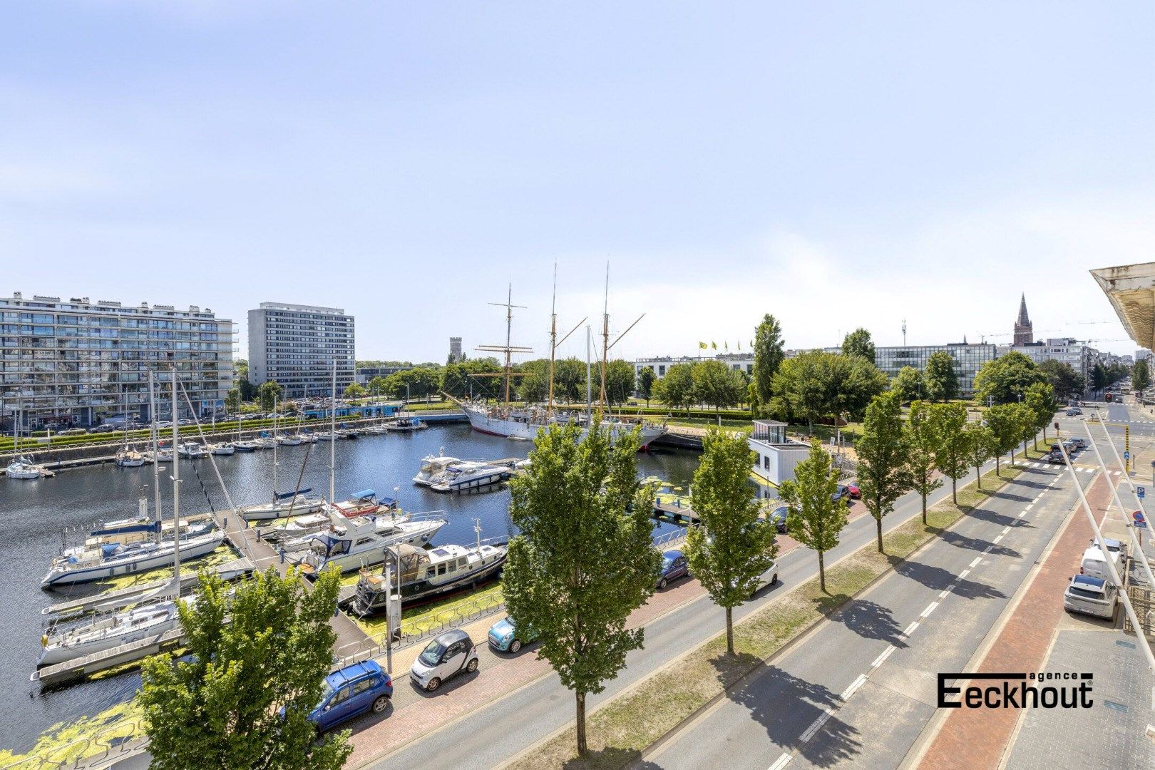 Ruim appartement met subliem uitzicht op de Oostendse jachthaven foto 18