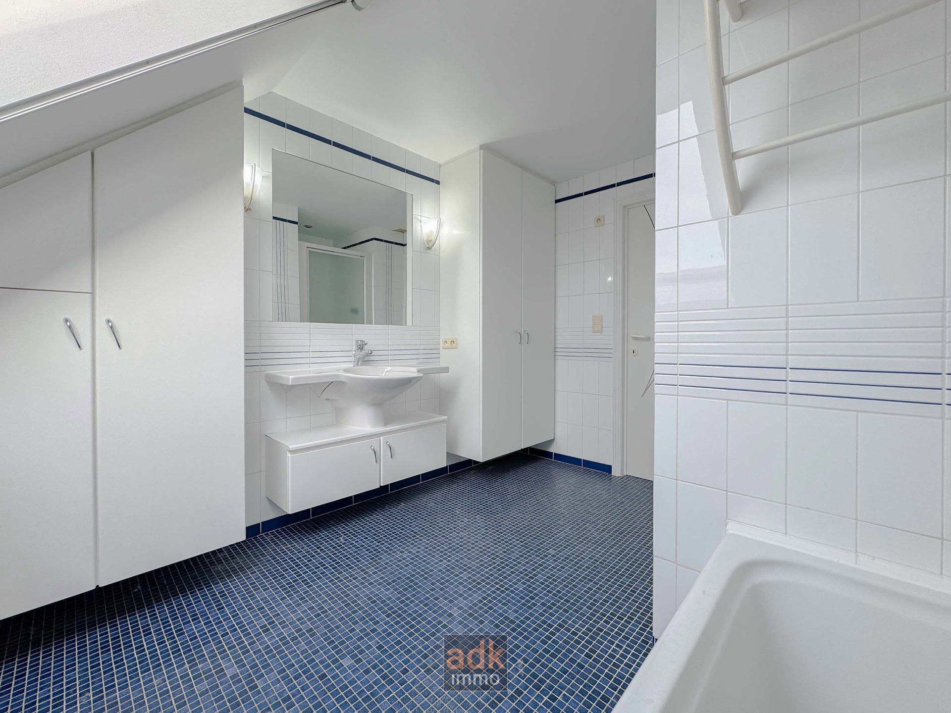 Lichtrijke villa aan de duinen op 908 m² foto 6