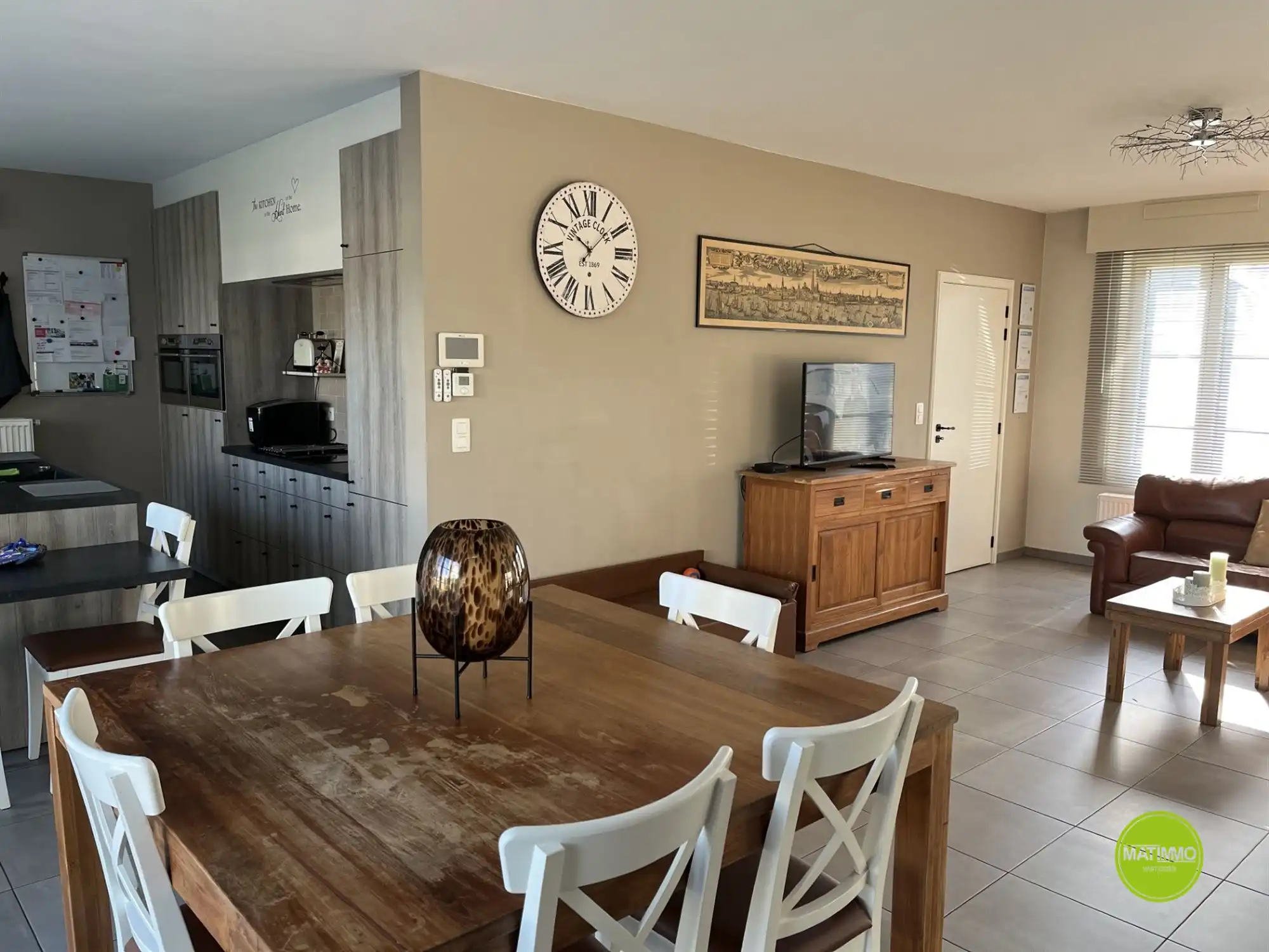 Instapklare BEN-woning in rustige, groene straat te Mol foto 5