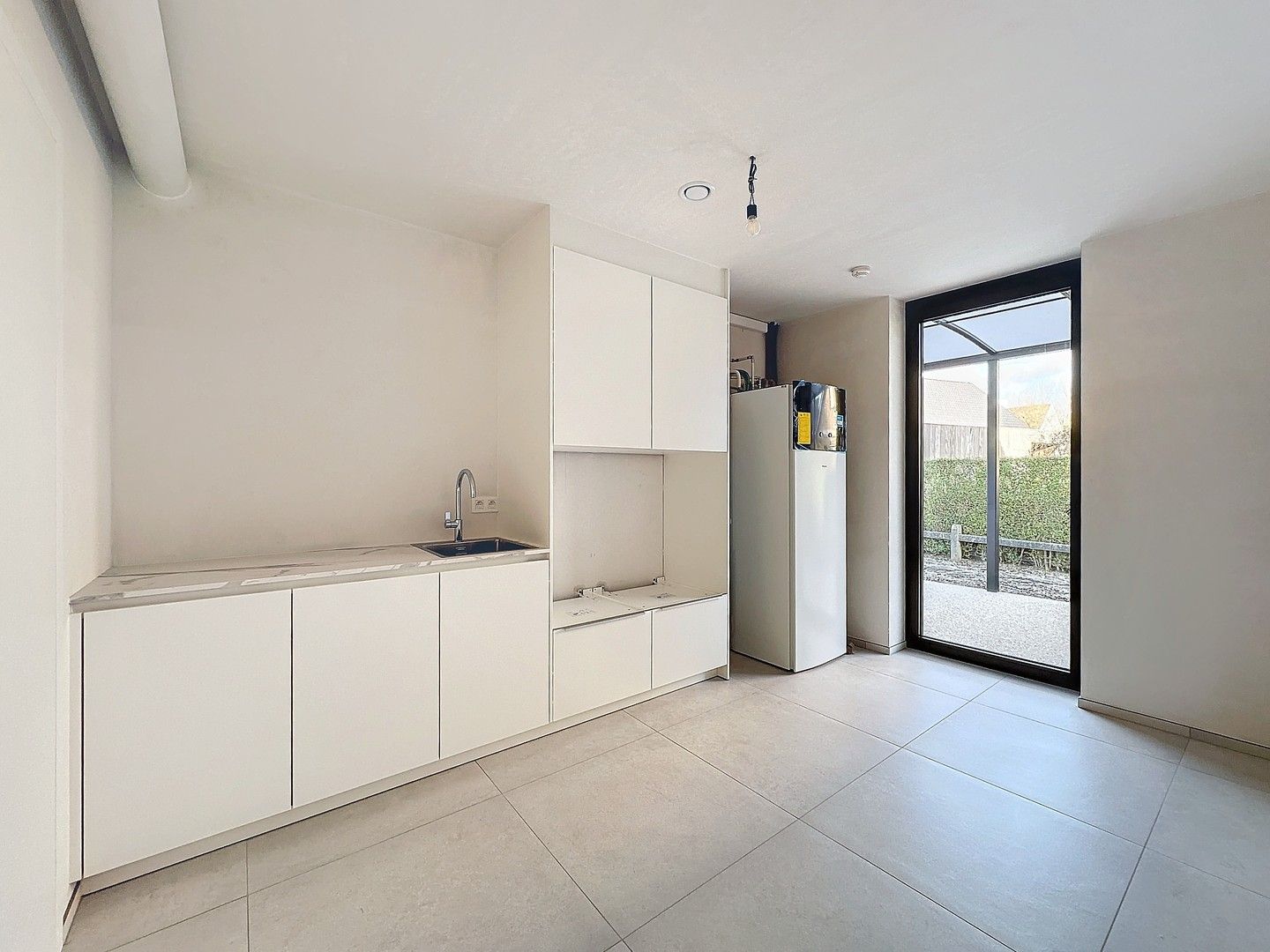 100% Instapklare en riante nieuwbouw villa. foto 14