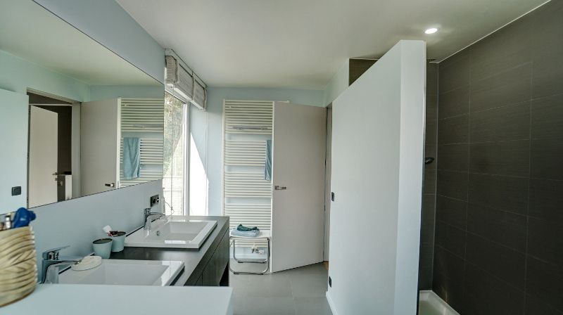 Exclusieve moderne villa van 389m² met openluchtzwembad foto 21