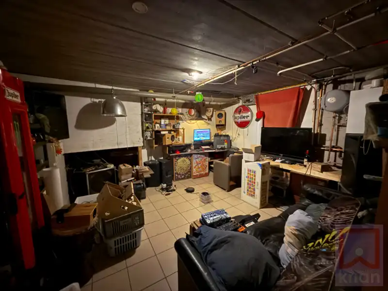 Charmant woonhuis met 2 slpk en 2 garages in centrum Herselt! foto 10