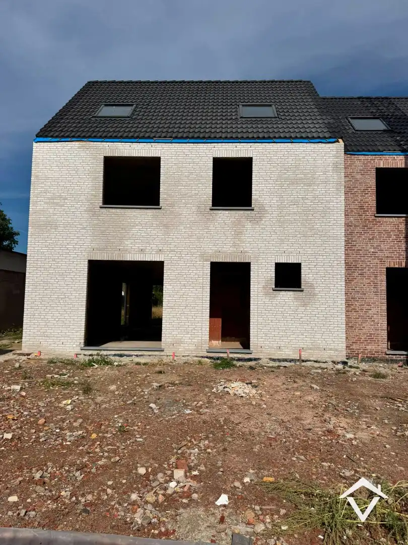 Prachtig afgewerkte nieuwbouwwoningen (BEN) te Koekelare (De Mokker) foto {{pictureIndex}}