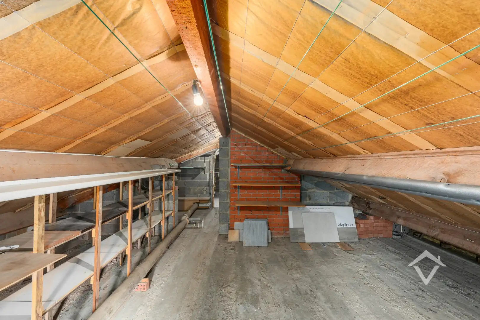 Rustig gelegen alleenstaande woning met 3 slaapkamers en garage te Torhout foto 18