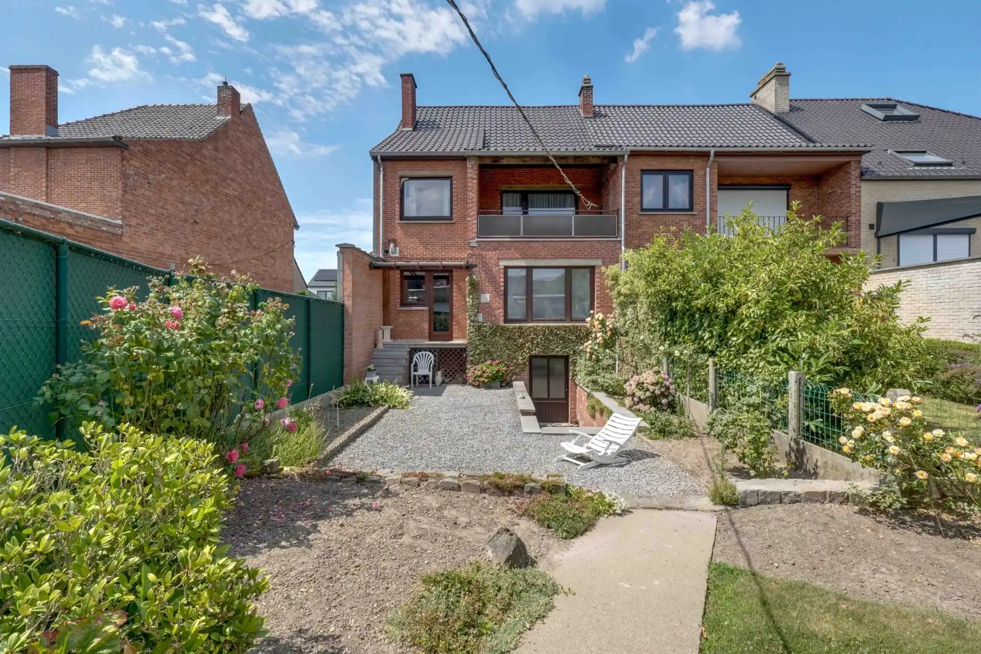 Ruime woning met centrale ligging foto 19