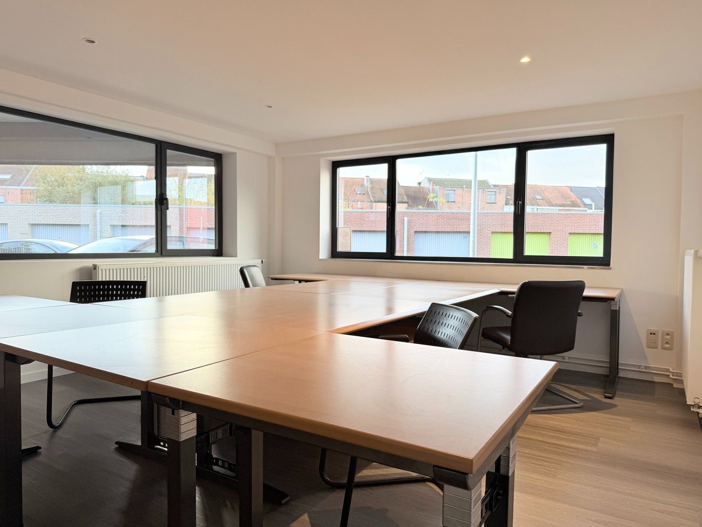 Kantoorruimte in KMO zone foto 3