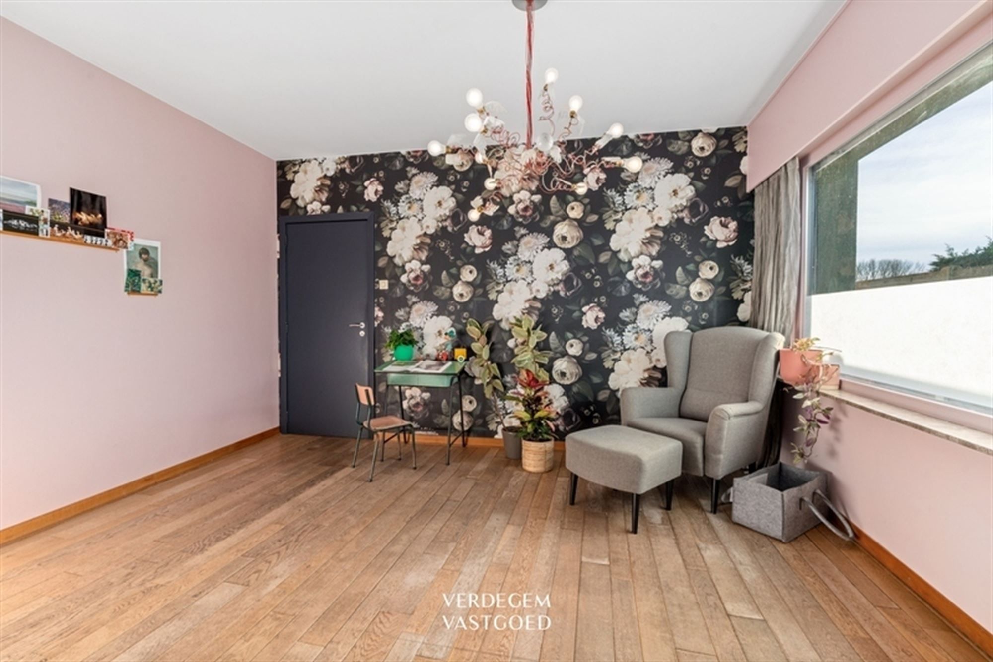 Toffe gezinswoning met 4 slaapkamers en mooie tuin foto 9