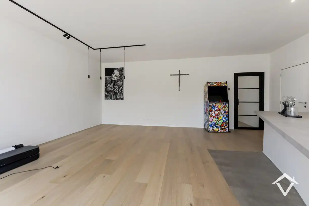 Gelijkvloers appartement met garage te Leke foto 5