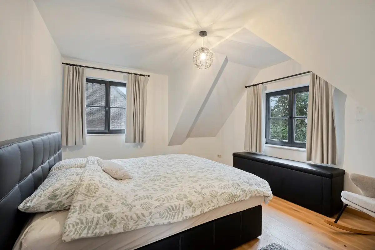Stijlvolle villa met hoogwaardige afwerking foto 12
