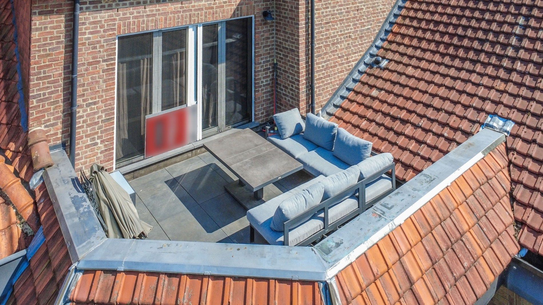 INSTAPKLAAR APP MET 1 SLP + BUREAU & GARAGEBOX ! foto 8