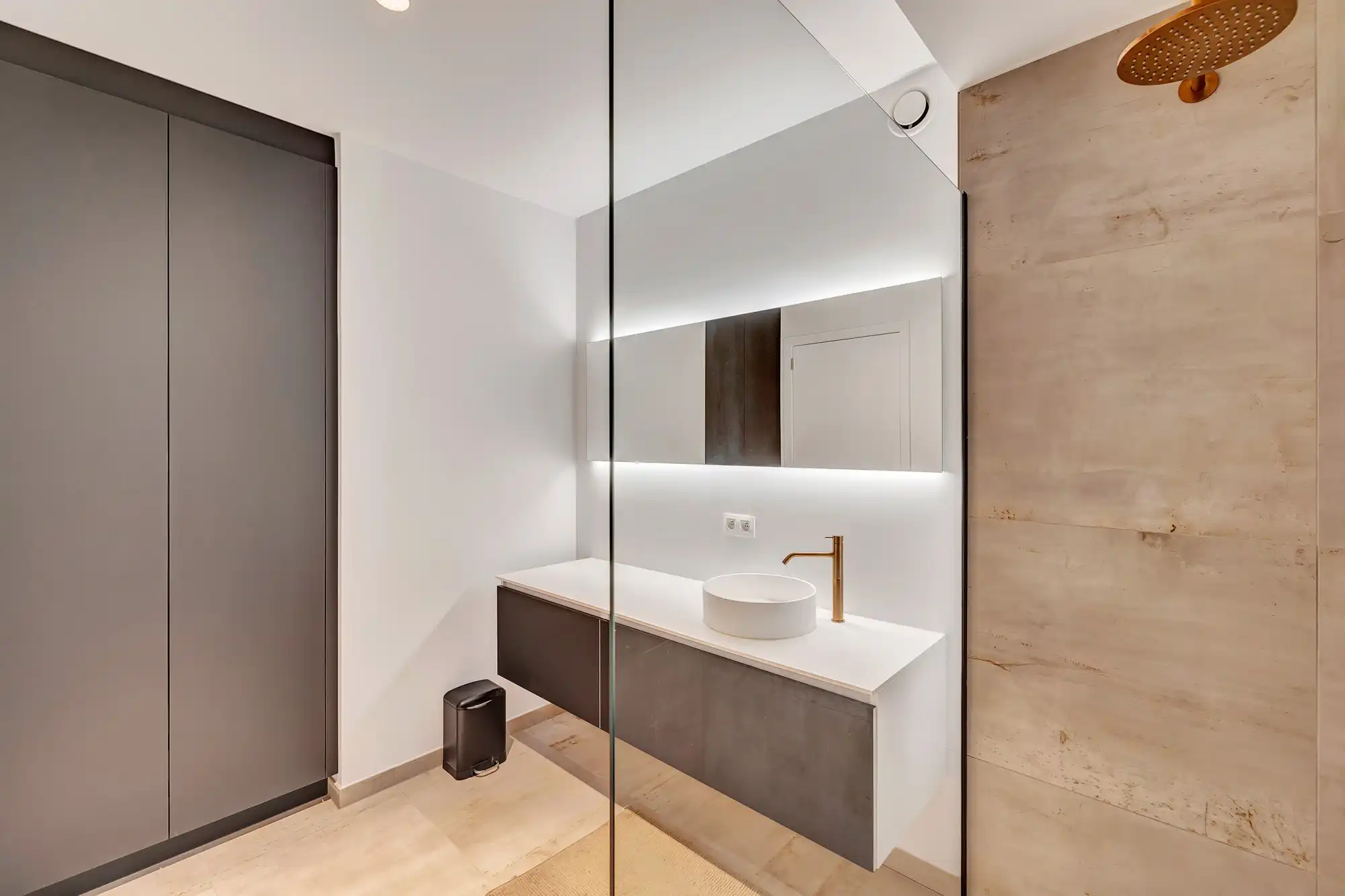 Exclusief appartement met twee slaapkamers in Middelkerke foto 15