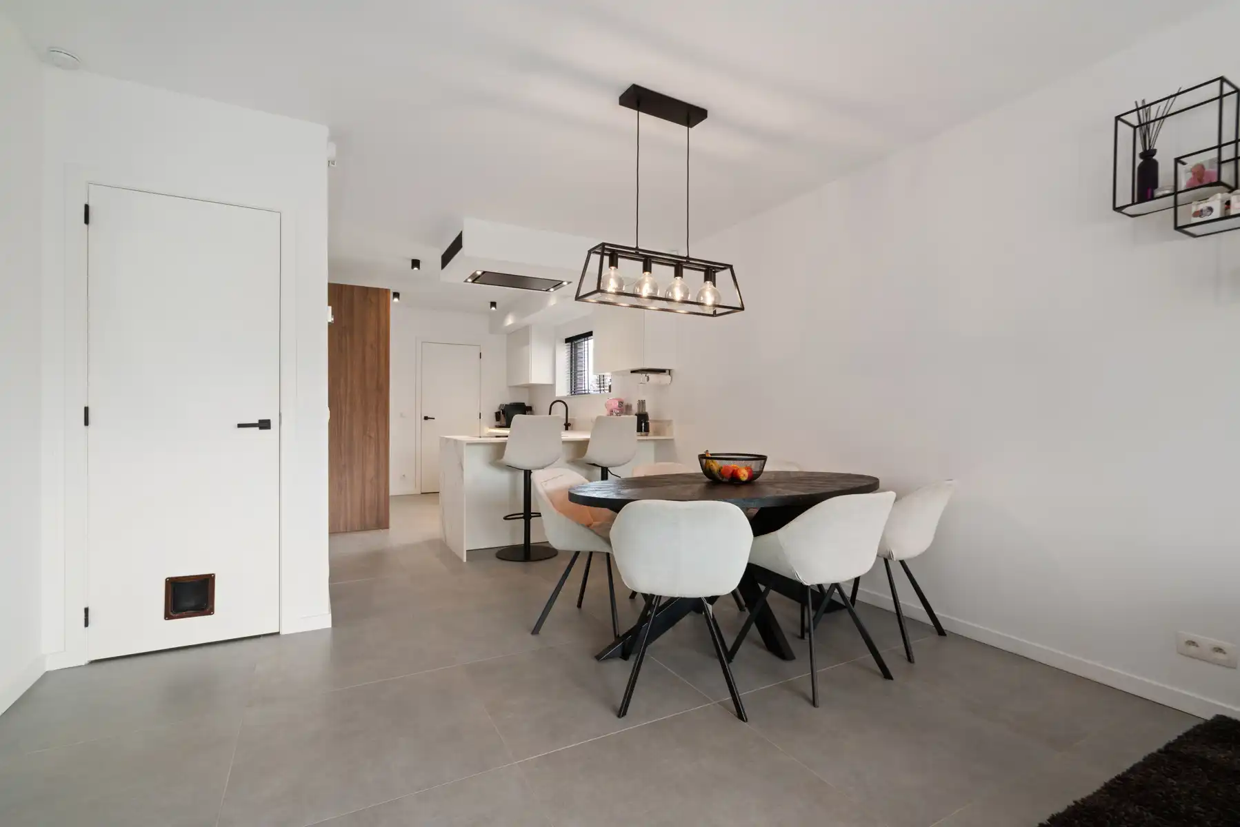 Te koop instapklare nieuwbouwwoning (aankoop met registratierecht = mogelijkheid voor 2%). foto 9