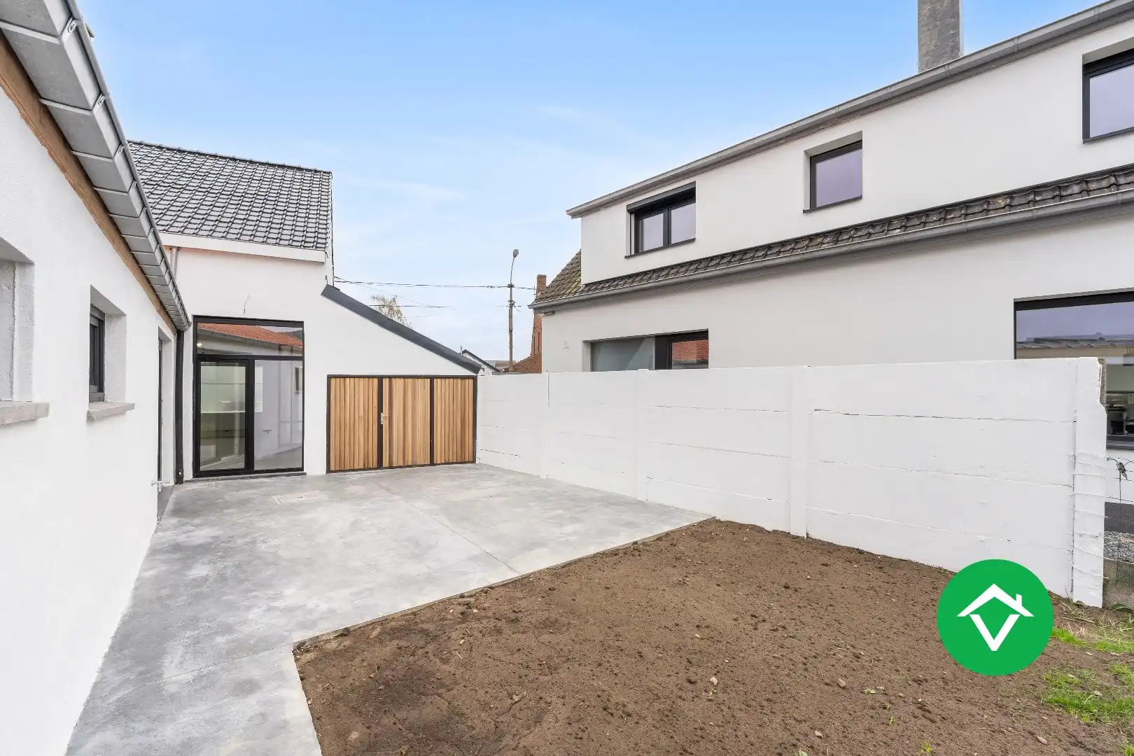 Volledig gerenoveerde woning (EPB B) met garage op topligging te Eernegem foto 27