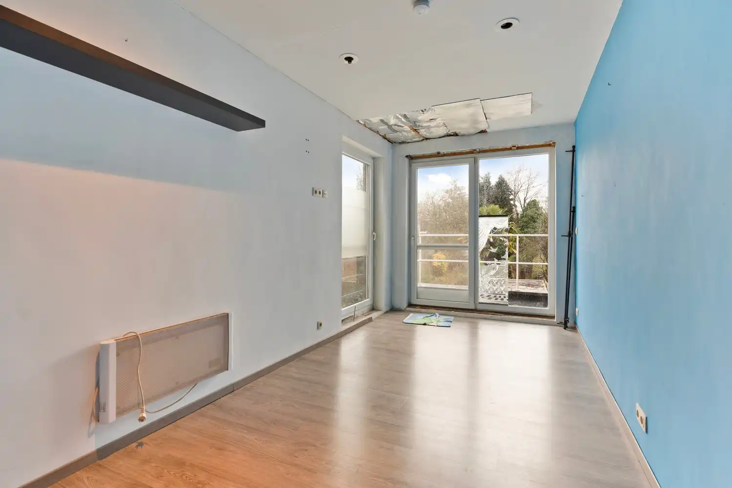 Deurne-Zuid: volledig te renoveren rijwoning met 3 slks op 352m2! foto 18