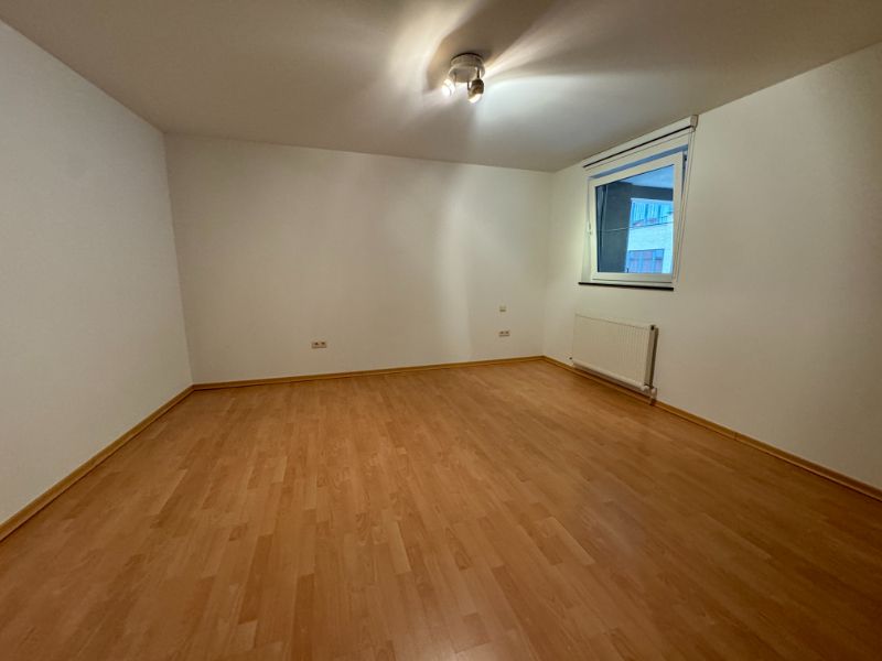 IN OPTIE! Instapklaar 2 slpk appartement nabij centrum Geel. foto 18