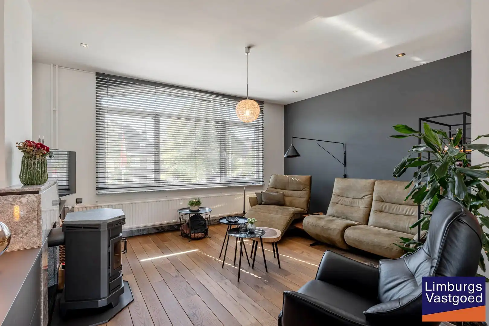 Uitzonderlijke stadswoning met praktijkruimte en tuin, tussen de kleine en grote ring foto 17