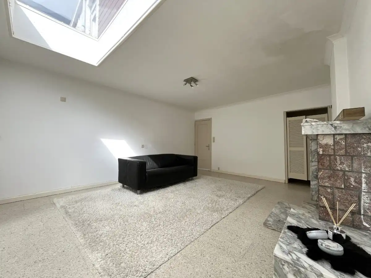 Roeselare - Gesloten woning in het centrum van Roeselare foto 5