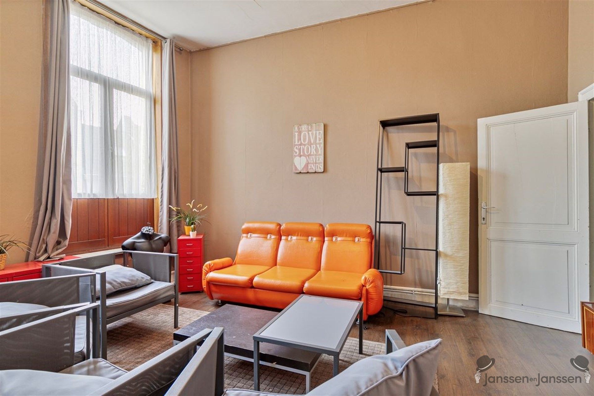 BRASSERIE ANDERS DAN ANDERS, CENTRUM AARSCHOT, NABIJ GROTE MARKT. foto 14