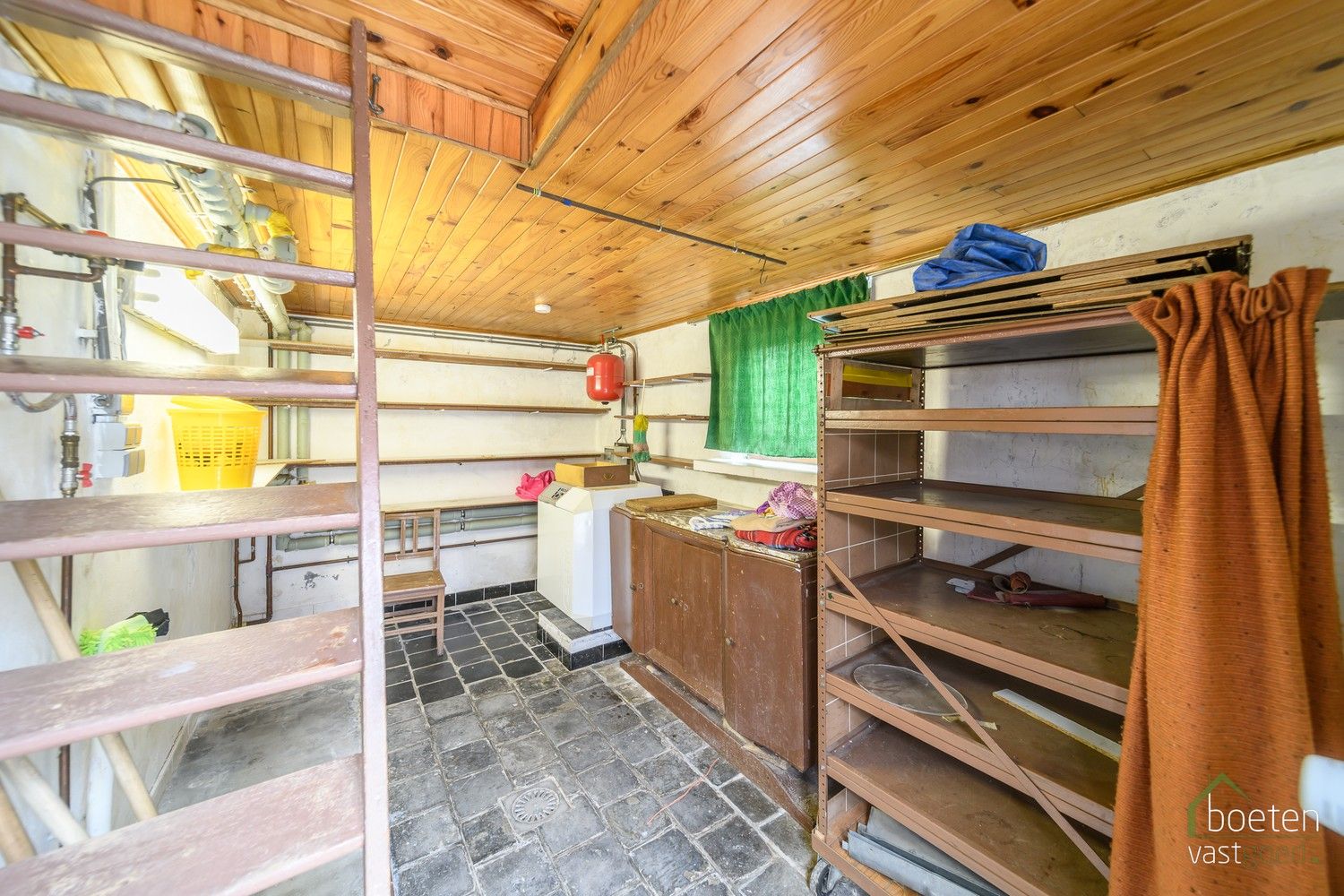 ALVERINGEM: Leuk maar wel op te smukken huisje met heel wat potentieel, 3 slpks waarvan 1 beneden en zonneterras op 179m² grondopp. foto 15