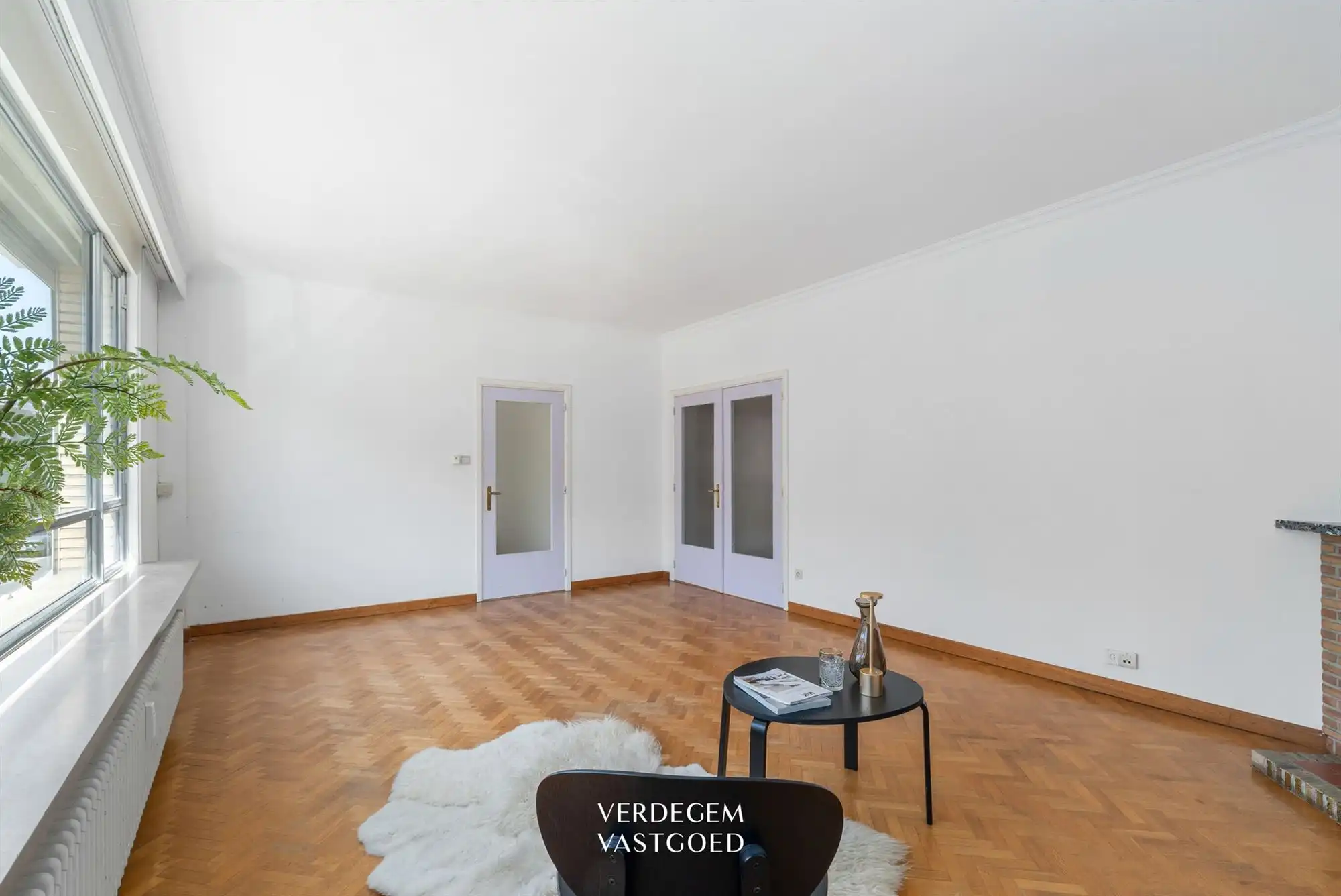 Lichtrijk en ruim appartement met 2 slaapkamers, terras en garage foto 7