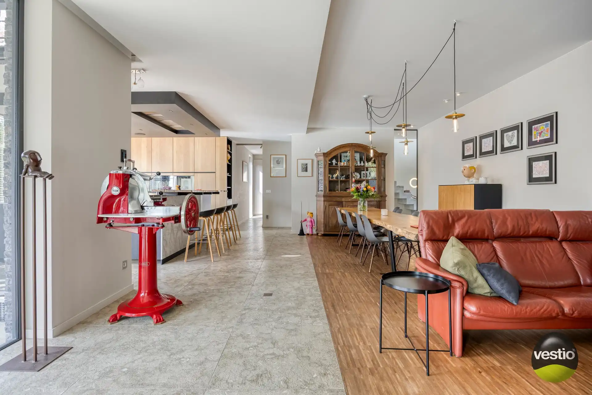 Moderne villa in de gegeerde Mombeekdreef – luxe, licht en rust op een toplocatie in Hasselt foto 7