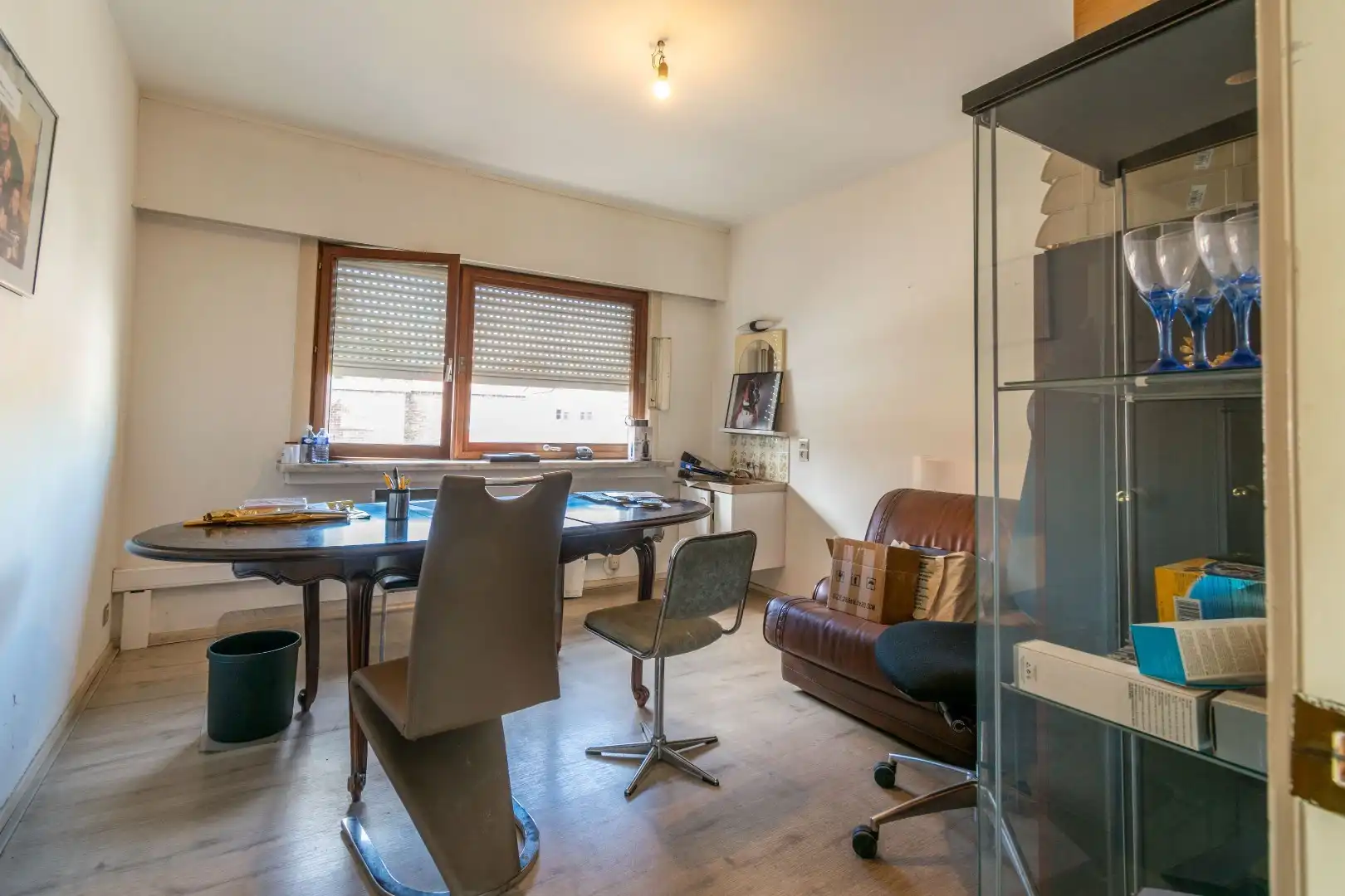 ZEER RUIME LOODS (3000m²) + WONING/BUREEL ! foto 19