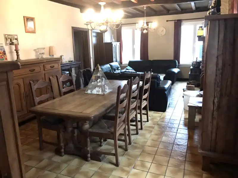 Te Grembergen : Woonst met terras en tuin - EN bijgebouw met garage- ruime parking in doodlopende straat nabij de spoorweg foto 10