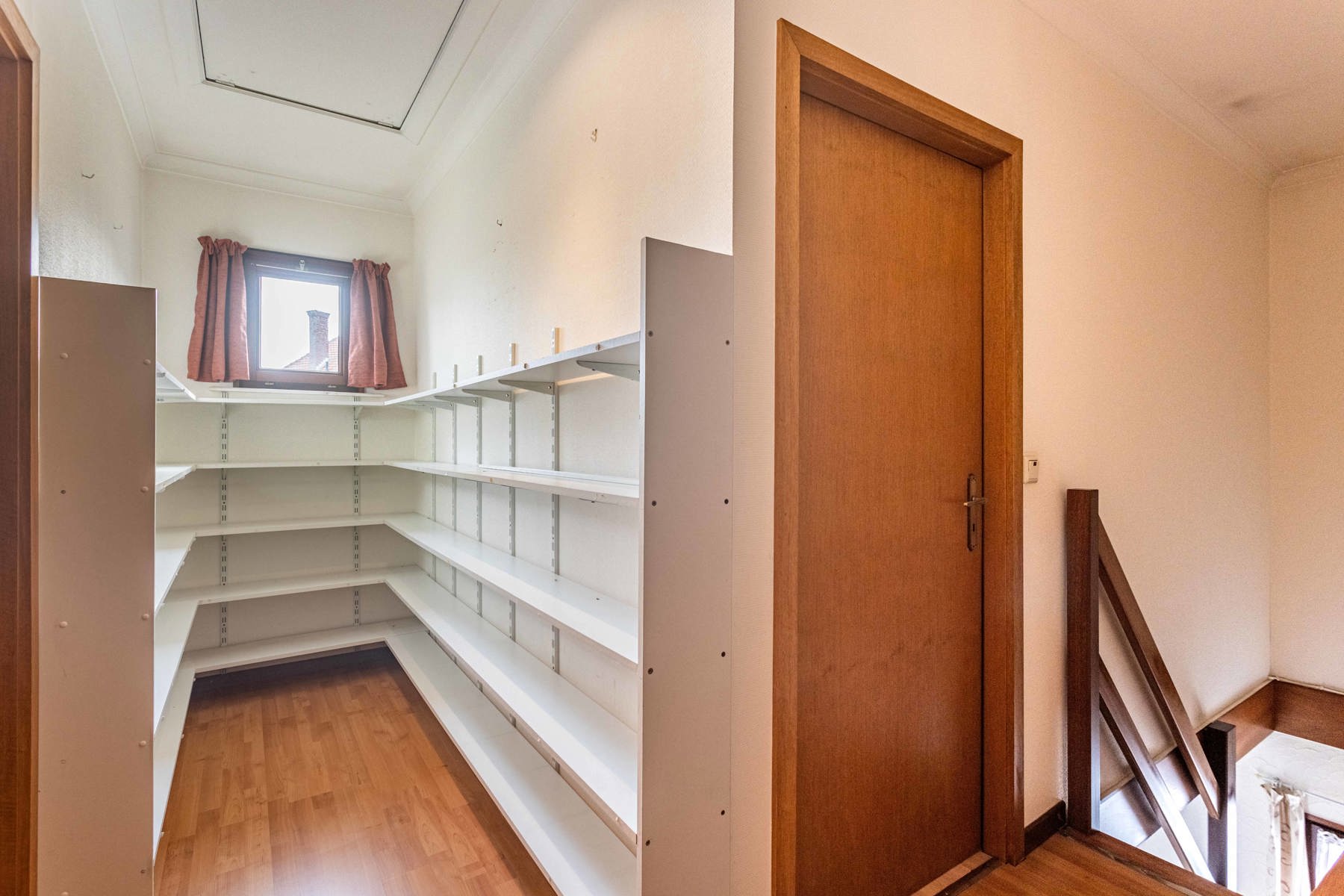 Goed gelegen woning tussen station Haaltert en Ede! foto 15