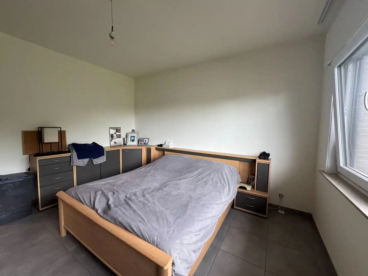 Appartement 2 slpk INCLUSIEF garage en berging - vlak bij het station van Merchtem foto 11