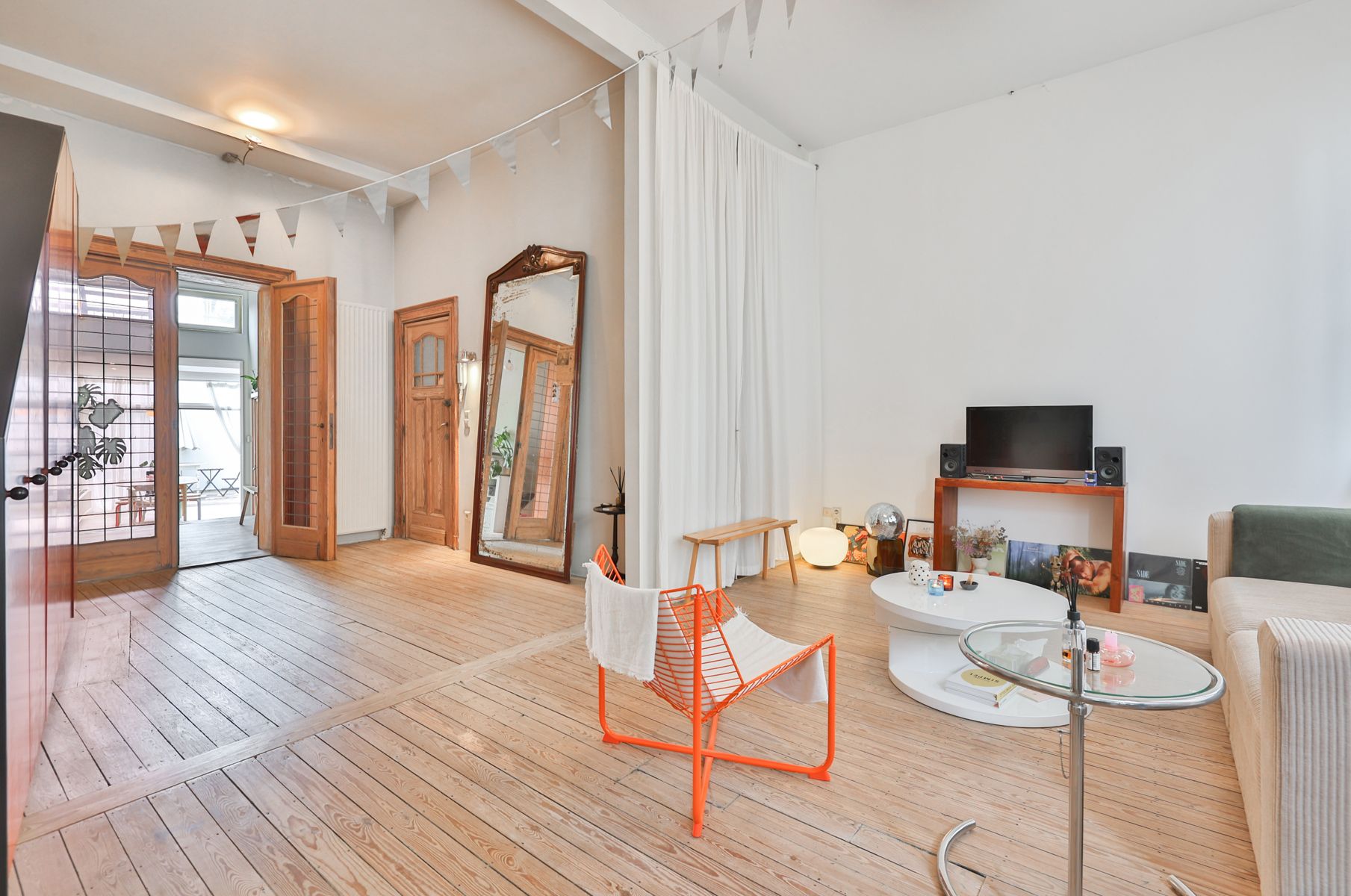 Groots wonen & creatief werken in authentieke burgerwoning foto 7