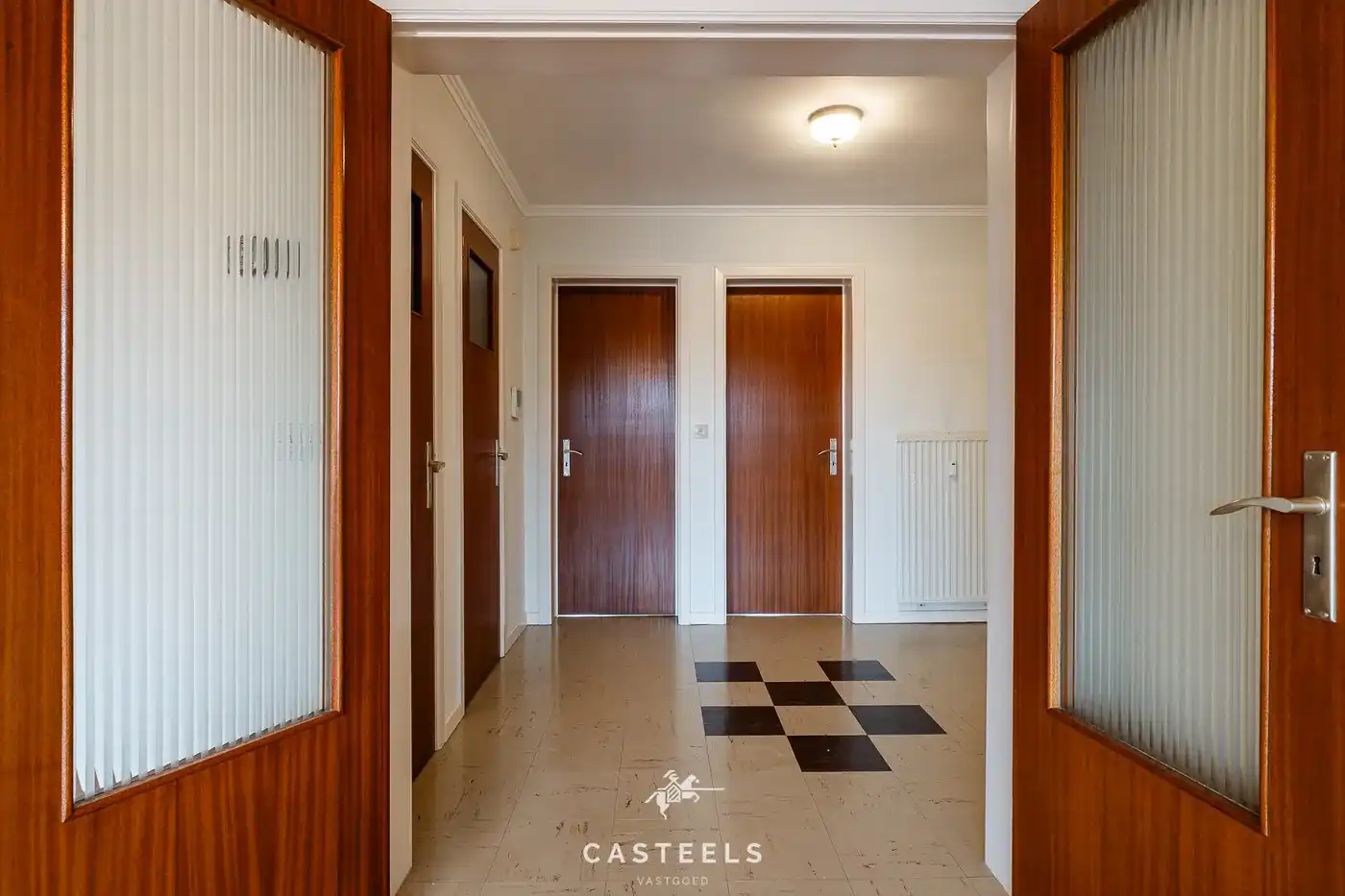 Ruim, te renoveren EPC B appartement met twee slpkmrs te Gent foto 11