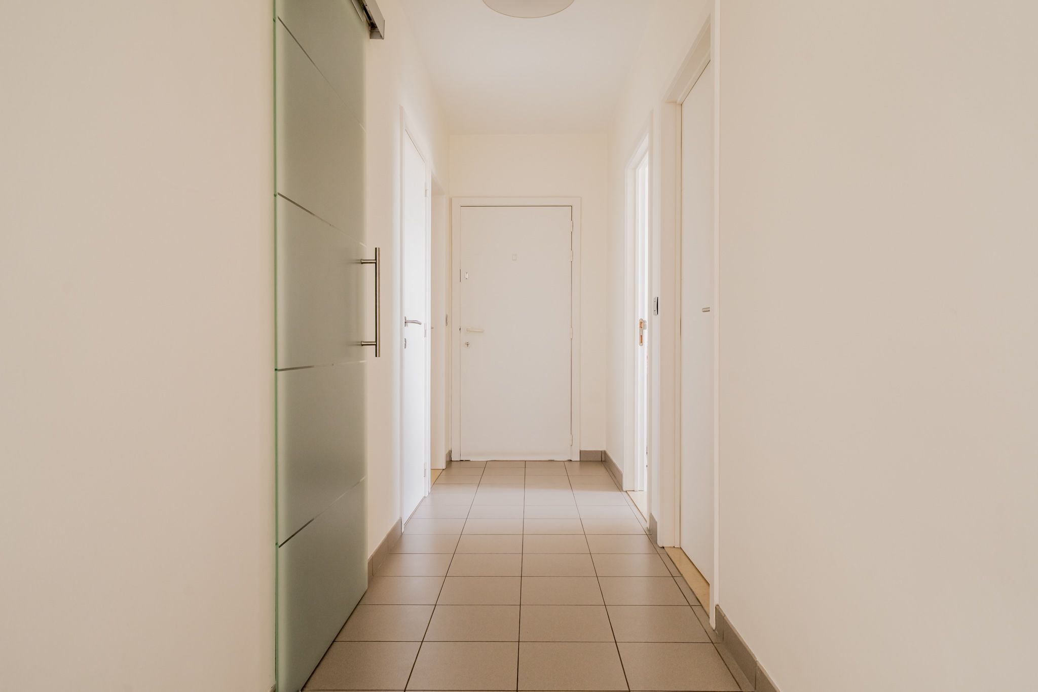 Ruim, lichtrijk hoekappartement (3 slpks) – volledig gerenoveerd – toplocatie te Diegem foto 18
