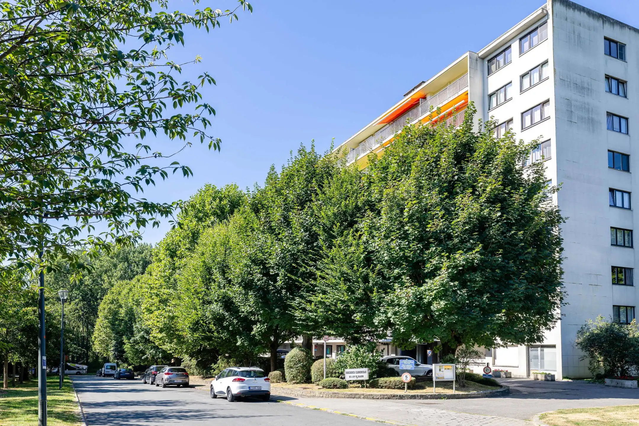 Appartement met 2 slaapkamers van ± 70 m² + groot terras foto 18