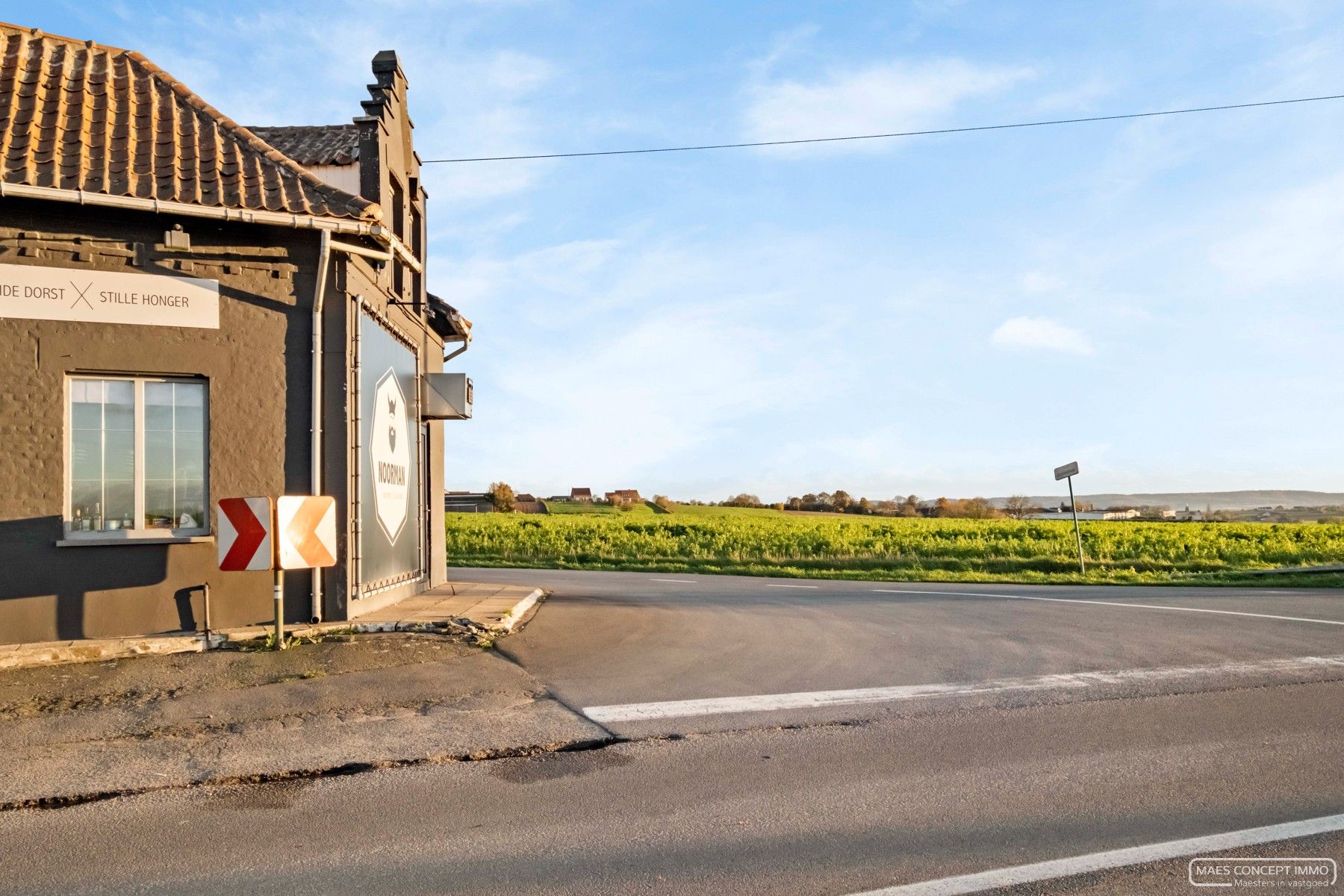 Verhuurde horecazaak in landelijke omgeving met veel parking foto 30