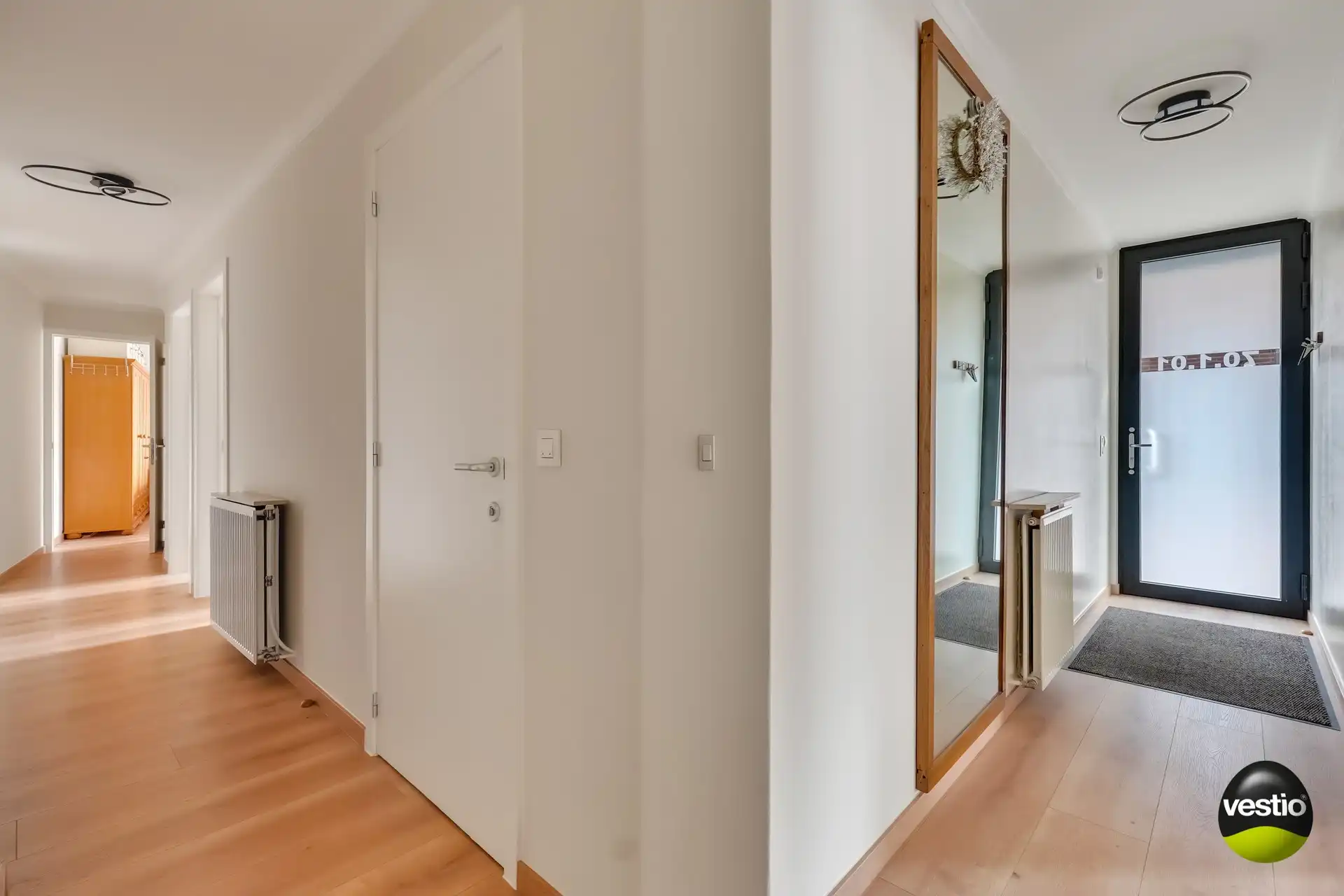 RUIM, MODERN APPARTEMENT 120 M² MET 3 SLAAPKAMERS foto 18