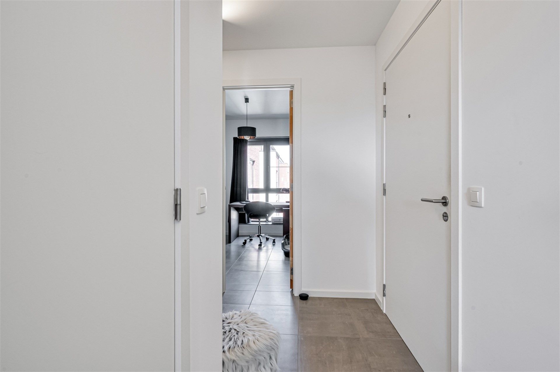 Bijna-energieneutraal appartement met 2 slaapkamers te Aalst-centrum foto 12