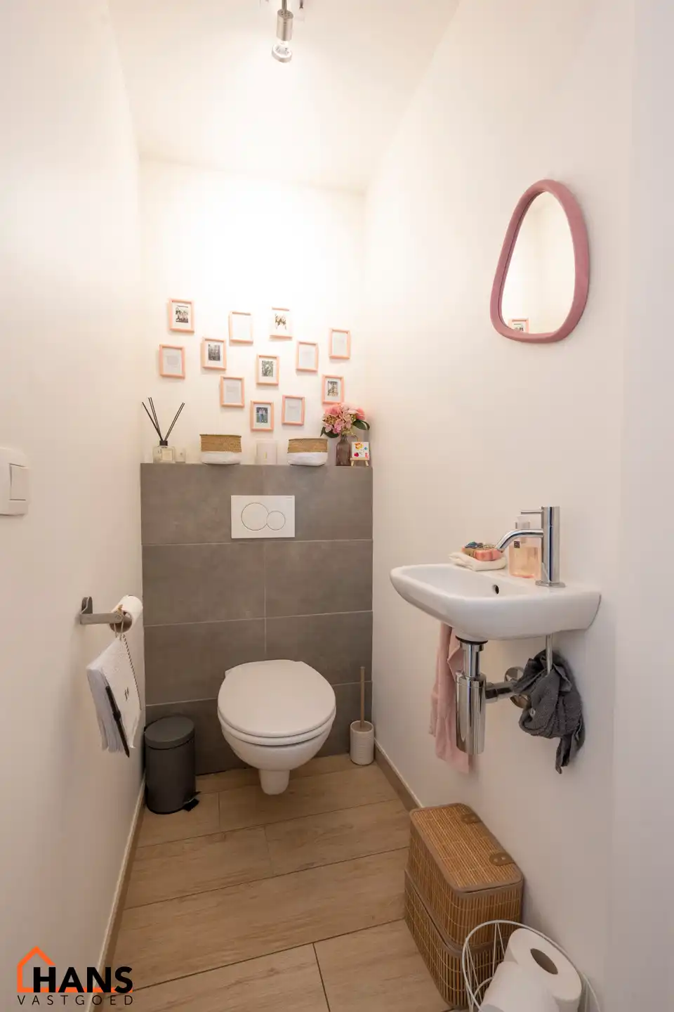 Appartement met garagebox en staanplaats. foto 9