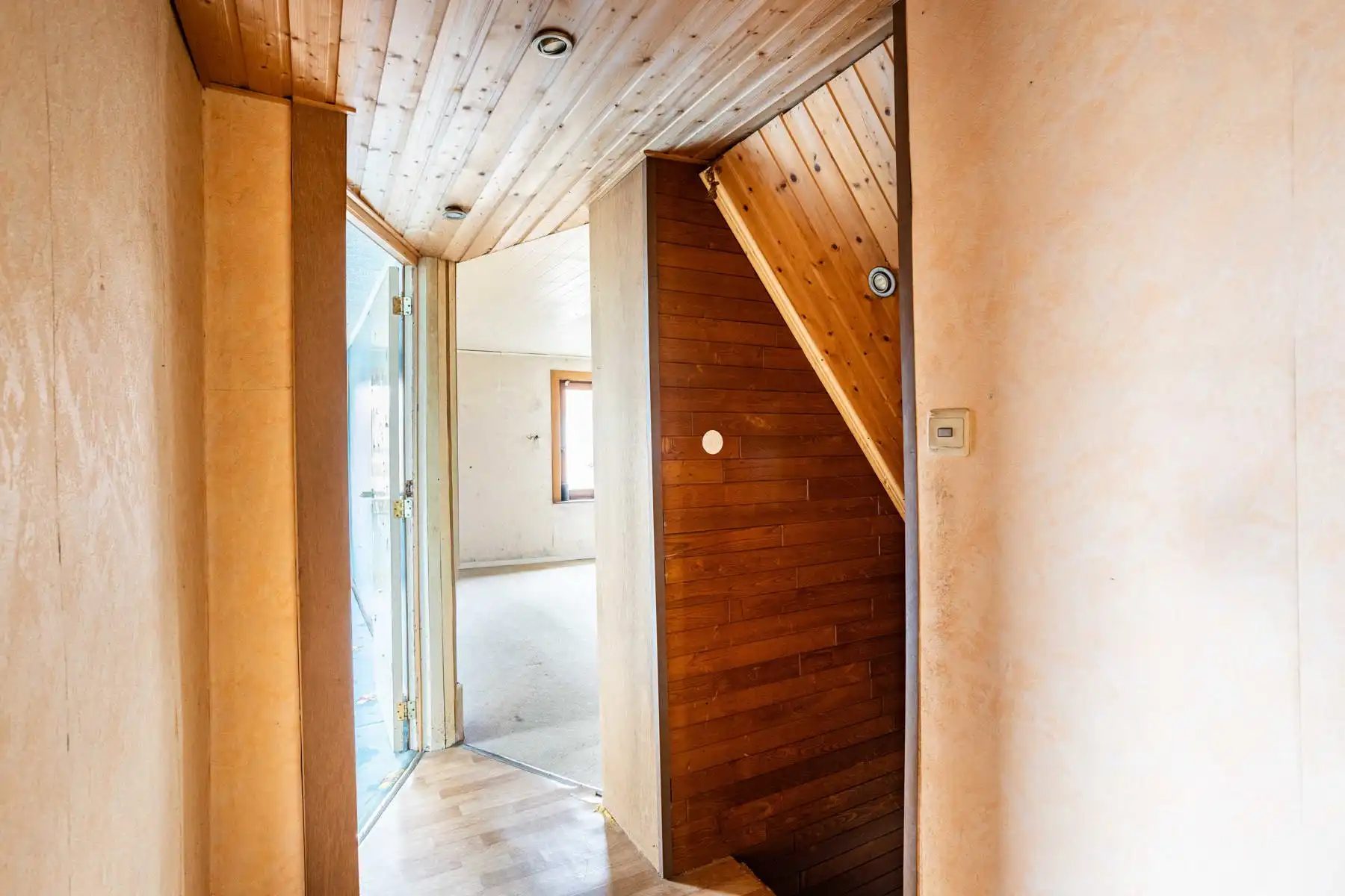 Te renoveren pand te Aaigem! foto 22