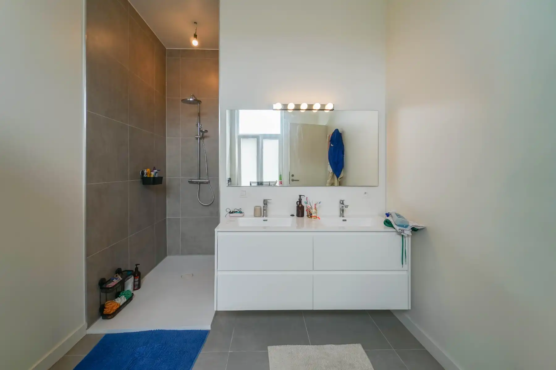 Gerenoveerde woning met koertje aan de groendreef foto 18