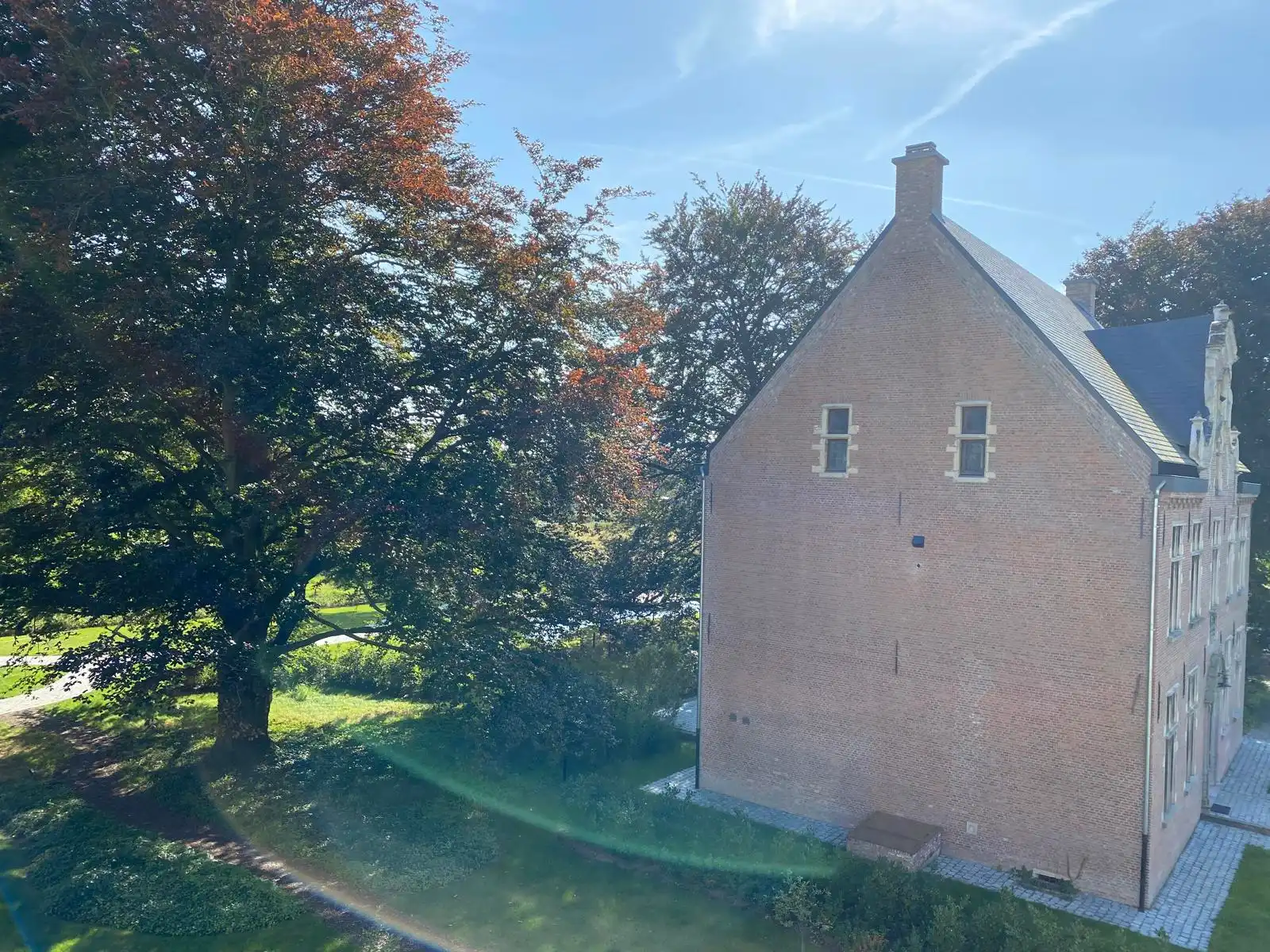 App met 2 slpk en westgericht terras in prachtige site foto 17